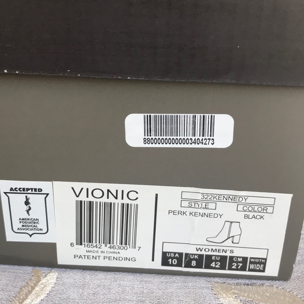 VIONIC Kennedy Bootie - Picture 8 of 8